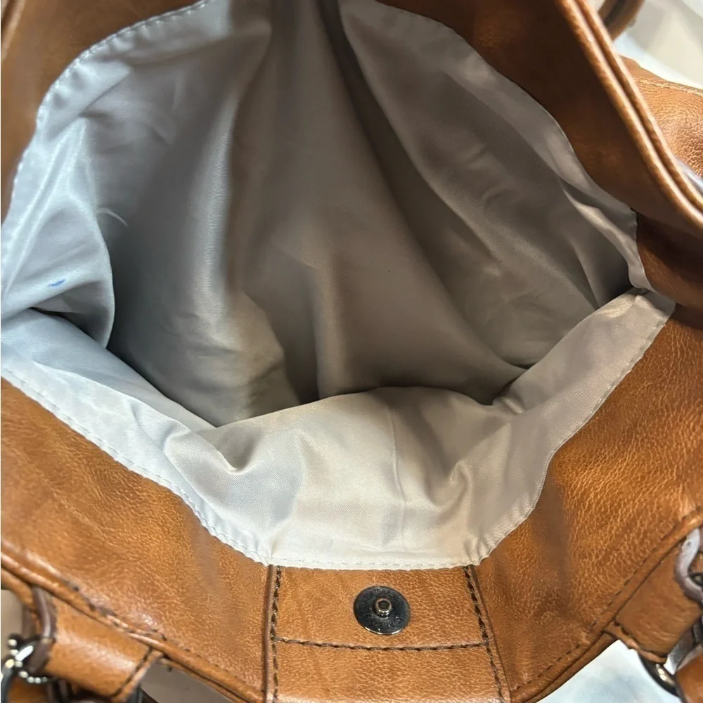 Clark tan satchel purse